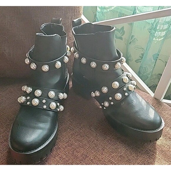 Junior Teen Girls Black Punk Cool Ankle Boots Size 7 Adjustable Straps Rock Chic - Picture 2 of 8